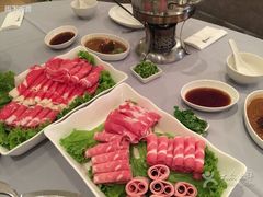 -鼎鼎香·港式火锅(北京SKP店)