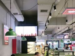 -佰人王串串香火锅(洋珠巷店)