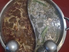 -老石黑山羊毛驴肉火锅(金凯广场店)