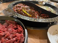 -小志家.鲜牦牛肉牛杂火锅野生菌汤锅