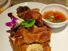脆皮童子鸡-新白鹿餐厅(金鹰新街口店)