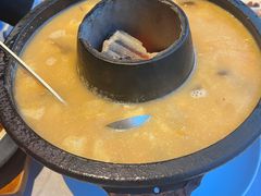 -彩云天云南餐厅