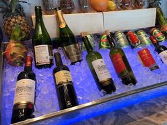 -万达文华酒店·48F云端窗景美食汇自助餐厅