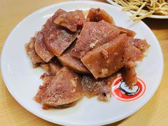 -闫家驴肉老店(华电一校店)