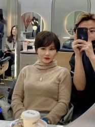 -Tloml salon