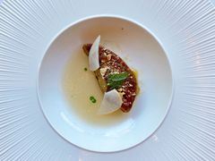 露杰鹅肝配苹果及威廉梨汁-福楼法餐厅FLO