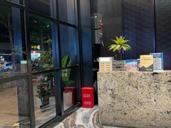 -铂尔登国际酒店(南山深圳湾口岸店)