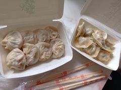 特色鲜肉小笼汤包-笑云开汤包店(网巾市店)