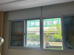 -上海仁爱医院口腔科 · 种植