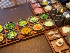 -银米·云南传统过桥米线(双廊黑金冠店)