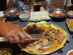 -韩山城石板煎肉店(江景之都店)