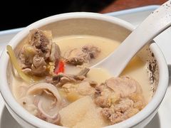 胡椒猪肚鸡锅-乔街深夜食堂·小龙虾·高压锅生蚝(杭州总店)