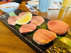 厚切牛舌-炼火烤肉店
