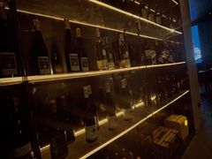 -wineapp葡萄酒餐吧(外滩金融中心店)