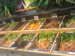 -金滏山·烤肉海鲜火锅自助(襄阳万达店)
