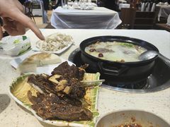 -九寨沟特色牦牛肉汤锅