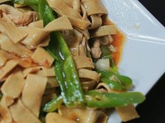 尖椒干豆腐-东北酱骨头馆(蓁巷店)