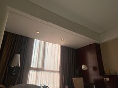 -锦龙国际酒店(天津奥体中心华苑地铁站店)