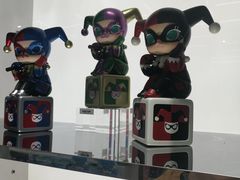 -泡泡玛特POPMART(侨福芳草地店)