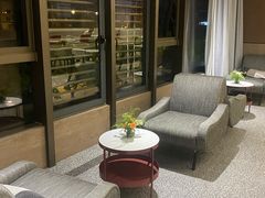 -上海虹桥中心爱琴海亚朵S酒店