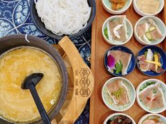 -桥香园过桥米线(国贸店)