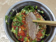 -黑竹沟新场牛肉火锅