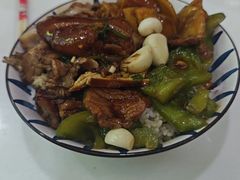 -小四川麻辣面馆(新联草街店)