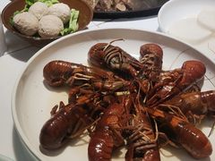 -茸梅路右拐龙虾-农家菜(松江店)