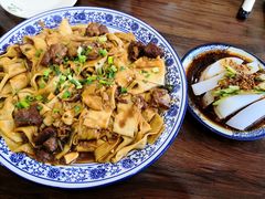 羊肉焖饼-壹阁胡羊焖饼(特色小吃街店)