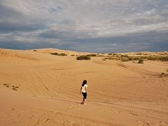 -亿利库布其七星湖沙漠生态旅游区