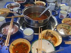 -马路边边·成都串串(翠柏路店)