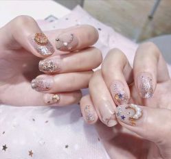 -蔓晨美甲工作室