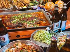 -何师烧烤Pro ·江湖川菜·小龙虾·精酿啤酒(太古里旗舰店)
