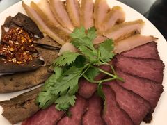 全牛火锅-周老三跷脚牛肉·全牛火锅(非遗传承店)