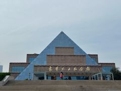 -上海市龙华烈士陵园