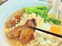 -兴华里茶记(禅城同济首店)