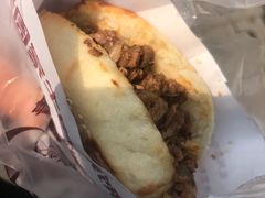 -老西关黄老太牛肉烧饼
