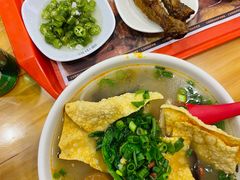 -螺小胖柳州螺蛳粉(钟楼总店)