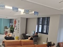 -西安普瑞眼科医院·近视手术·视力防控