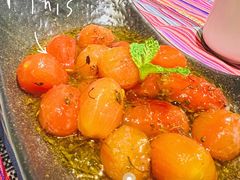 -香巴拉云南餐厅(华莱坞店)