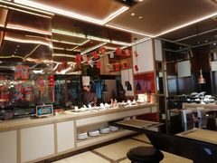 -大中华希尔顿酒店-念自助餐·嗨啤·小龙虾