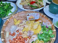 -花溪雨·森林餐厅(石基店)