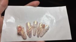 -阿噶西美甲美睫
