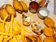 -必胜客(东大桥店)