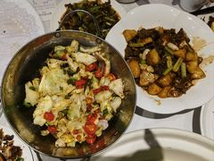 -鄱阳湖·江西小炒·瓦罐煨汤(五道口店)