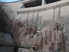 -鬼笑石后山停车场