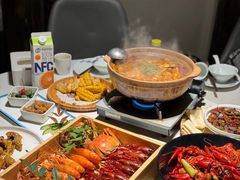 -聚汇三少·龙虾·中餐厅(莫邪路新天地店)