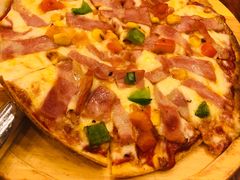 -玛格萝妮比萨屋(四平店)