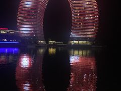 -湖州太湖旅游度假区-月亮广场