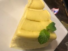 -莓园冰淇淋店